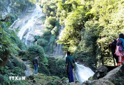Khám phá thác Nậm Lúc - điểm trekking hoang sơ giữa đại ngàn Sìn Hồ