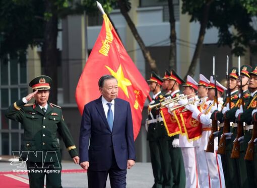 Top leader urges Military Region 2 to strengthen defence readiness