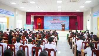 Họp mặt các Đội tuyển học sinh giỏi THPT dự thi cấp quốc gia năm học 2026-2027