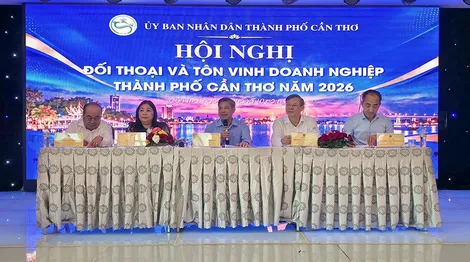 Đối thoại, tôn vinh doanh nghiệp nhân ngày Doanh nhân Việt Nam