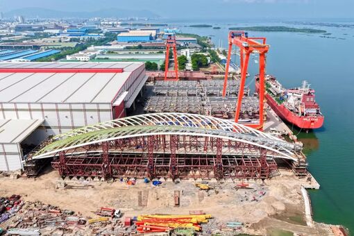 Saigon River pedestrian bridge set to be joined on October 21