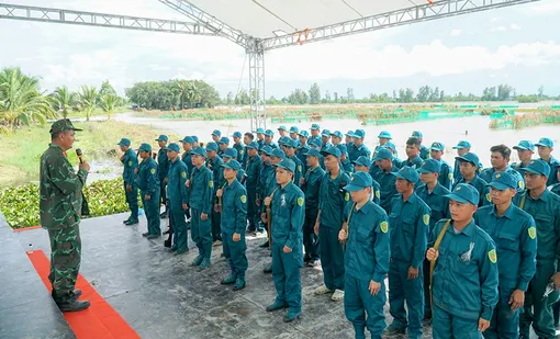 Xã Đông Thuận sẵn sàng diễn tập chiến đấu trong khu vực phòng thủ