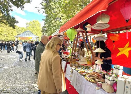 Vietnamese culture shines at Asia Day 2026 in Bratislava