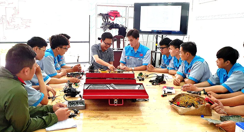 Từ nghị quyết đến hành động đưa giáo dục đại học bước vào kỷ nguyên mới<br>Bài 3: Phát triển bền vững cùng đổi mới sáng tạo, chuyển giao công nghệ