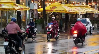 Thời tiết ngày 17/10: Mưa dông gia tăng ở Nam Bộ, cảnh báo ngập úng