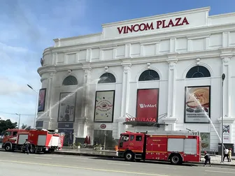 Thực tập chữa cháy, cứu hộ tại Trung tâm thương mại Vincom Plaza Hậu Giang