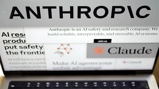 Anthropic bồi thường 1,5 tỉ USD vì vi phạm bản quyền sách huấn luyện AI