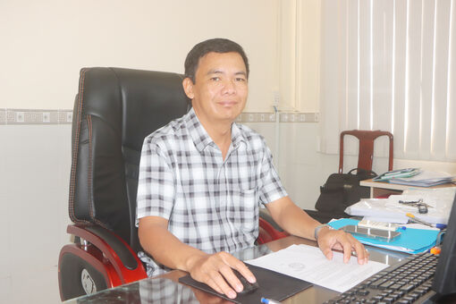 បំ​ផុស​ស្មារតី​បក្ស​ក្នុង​ទឹក​ចិត្ត​មា​មីង​ភូមិ​ស្រុក​