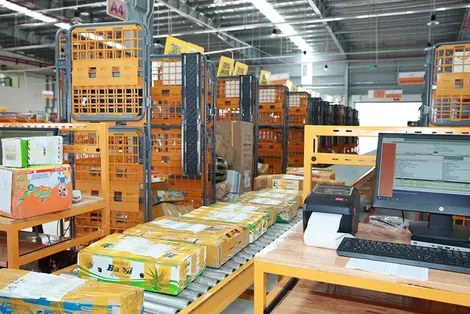 Sửa Luật Bưu chính mở rộng cơ hội mua bán trực tuyến tới vùng sâu, vùng xa