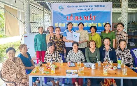 Ra mắt mô hình “Gia đình phụ nữ không ma túy”