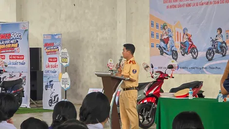 Xây dựng ý thức “An toàn giao thông - trách nhiệm của mỗi học sinh”
