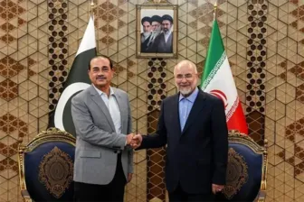Iran bác bỏ khả năng chuyển urani được làm giàu ra nước ngoài