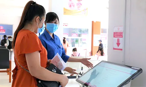 Tích hợp nhiều tiện ích phục vụ an sinh xã hội trên VNeID
