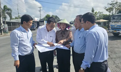 Khảo sát vị trí bố trí quỹ đất cho khu, trung tâm công nghiệp văn hóa, trung tâm đổi mới sáng tạo văn hóa và sáng tạo nội dung số