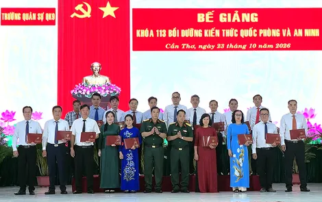 Bế giảng lớp bồi dưỡng kiến thức quốc phòng và an ninh đối tượng 2 năm 2026, khóa 113