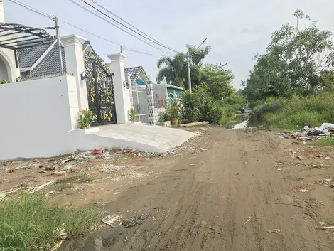 Hoàn thiện mạng lưới giao thông vùng đồng bào dân tộc thiểu số