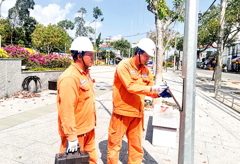 Triển khai phương án đảm bảo cấp điện an toàn, ổn định