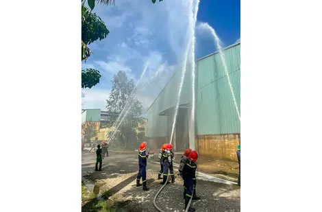 Thực tập phương án chữa cháy và cứu nạn, cứu hộ tại Công ty Cổ phần Mía đường Sóc Trăng và Công ty Cổ phần Dầu khí MêKông