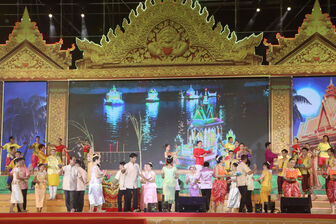 កឹង​ធើ​ត្រៀម​ទទួល​ភ្ញៀវ​ទេស​ចរ​រដូវ​បុណ្យ​អក​អំ​បុក – ប្រ​ណាំង​ទូក ង