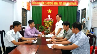 Nâng cao chất lượng đội ngũ trưởng ấp và thành viên ban thanh tra nhân dân xã