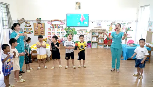 Lãnh đạo ổn định bộ máy, nâng cao chất lượng giáo dục
