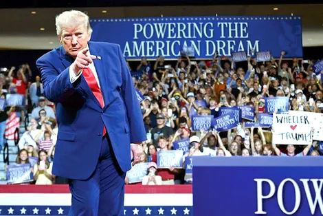 Ông Trump hưởng lợi lớn từ giá dầu tăng