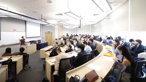 Giáo dục đại học trước tác động của trí tuệ nhân tạo
