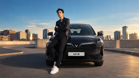 VinFast VF 8 thế hệ mới được đánh giá cao vì độ êm ái, giá chỉ còn 854 triệu đồng sau ưu đãi