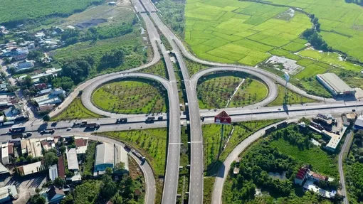 Trước ngày khai thác sân bay Long Thành