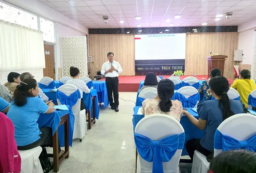 Tập huấn tuyên truyền về kinh tế tập thể, hợp tác xã