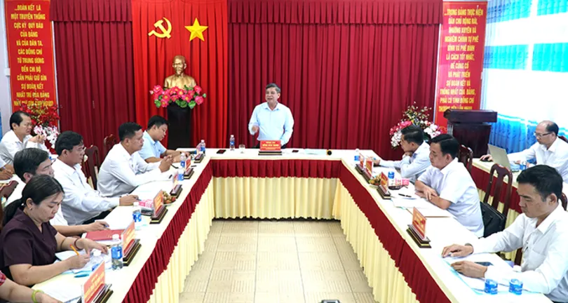 Tiếp tục đẩy mạnh chuyển đổi số, ứng dụng trí tuệ nhân tạo vào công việc