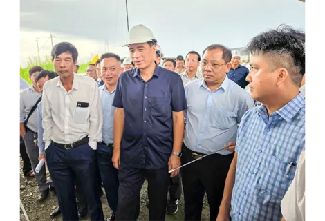 Kiểm tra công trình cầu Ô Môn và cao tốc Châu Đốc - Cần Thơ - Sóc Trăng