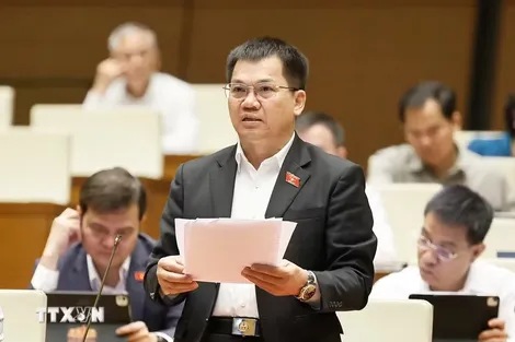 Kiểm soát chặt tiền đặt cọc, bảo lãnh mua nhà hình thành trong tương lai