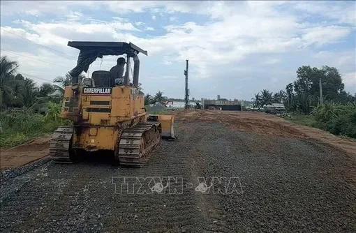 Phát động 61 ngày đêm thi đua đưa dự án đường Hồ Chí Minh về đích đúng tiến độ