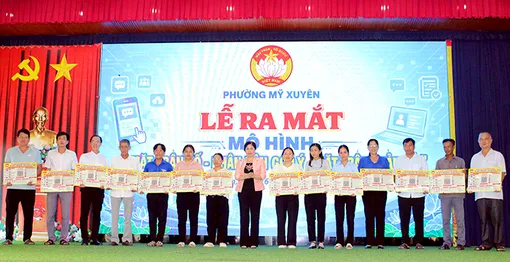 Phường Mỹ Xuyên đẩy mạnh chuyển đổi số, nâng cao chất lượng phục vụ nhân dân