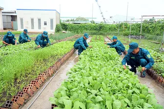 Tăng cường lãnh đạo, chỉ đạo thực hiện tốt công tác thi đua, khen thưởng